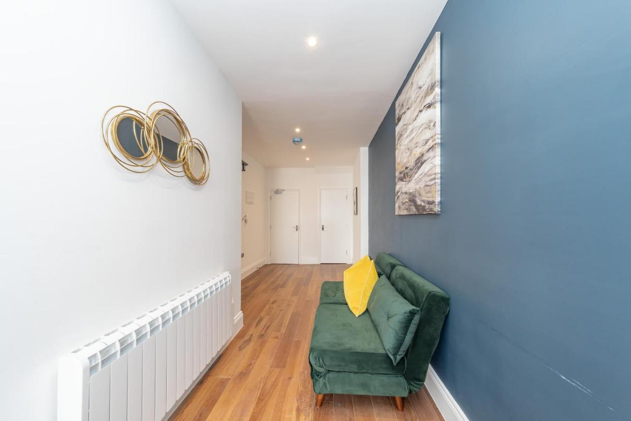 2Cq*Morden Studio Flat *Moments Away From Brighton Seafront Apartamento Exterior foto